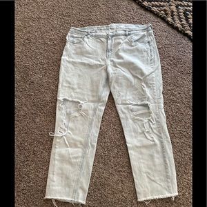 Light wash distressed jeans